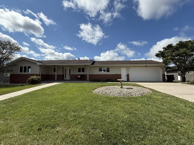 $349,900 | 158 Skyline Drive, Granite Falls, MN 56241