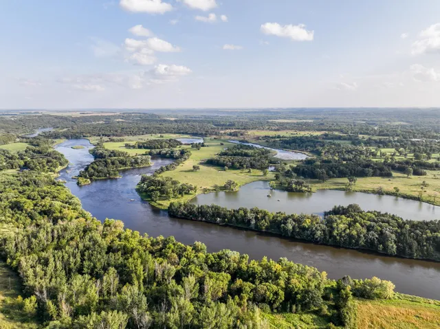 $349,900 | 158 Skyline Drive, Granite Falls, MN 56241