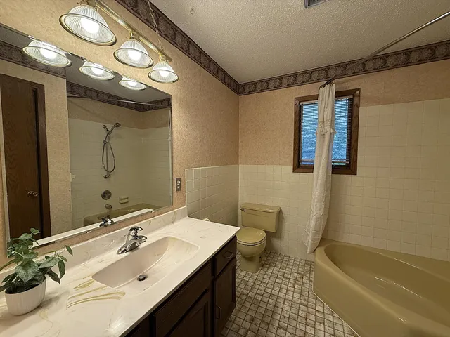 $349,900 | 158 Skyline Drive, Granite Falls, MN 56241