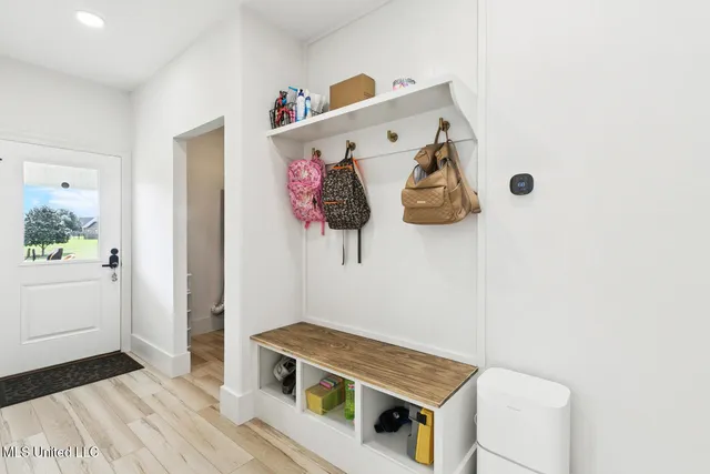 $527,500 | 10 East Lookout Drive, Carriere, MS 39426