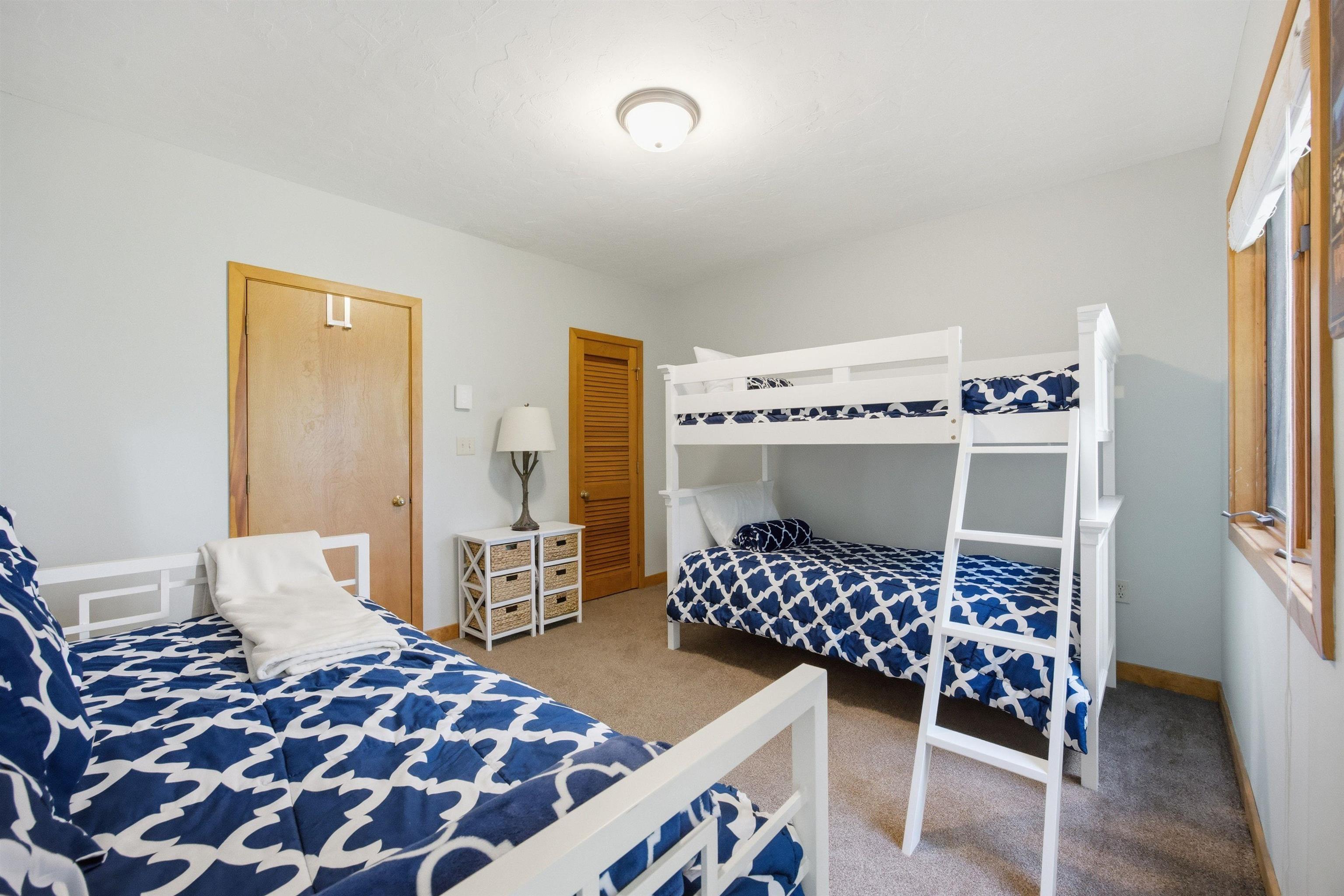 2696 Lake Shore Road, Unit 91 Gilford, NH 03249 - Photo 21 of 47