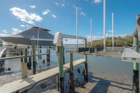 $520,000 | 120 Brent Circle, Oldsmar, FL 34677