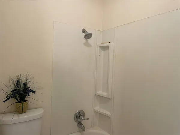 $2,200 | 8830 Sharpcrest Street, Houston, TX 77036