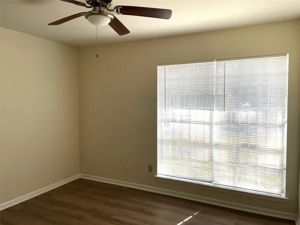 $2,100 | 8830 Sharpcrest Street, Houston, TX 77036