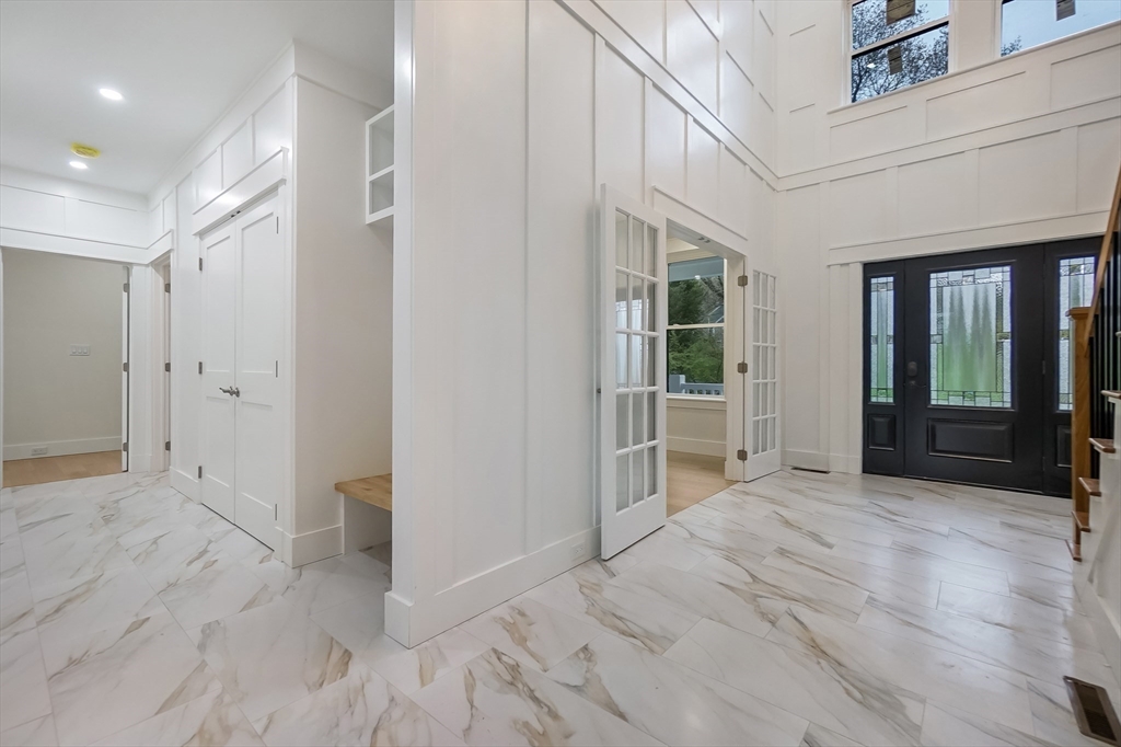 2 Atherton Road Winchester, MA 01890 - Photo 7 of 38