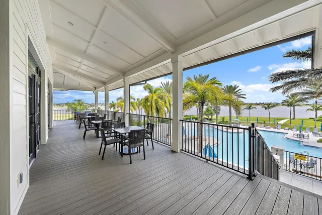 $515,000 | 1320 Wandering Willow Way, Loxahatchee, FL 33470