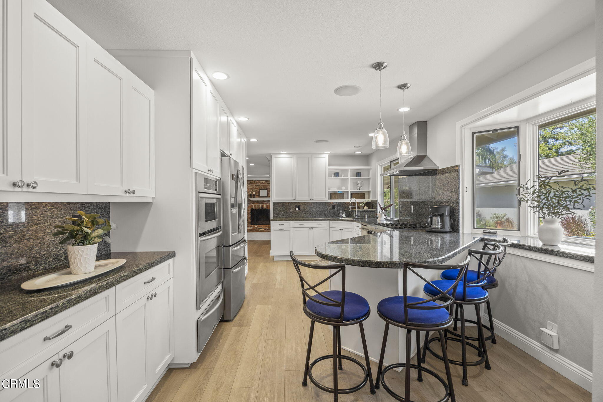 1876 Ramona Drive Camarillo, CA 93010 - Photo 5 of 9 22-web-or-mls-Upmarketmedia_1876Ram2-60