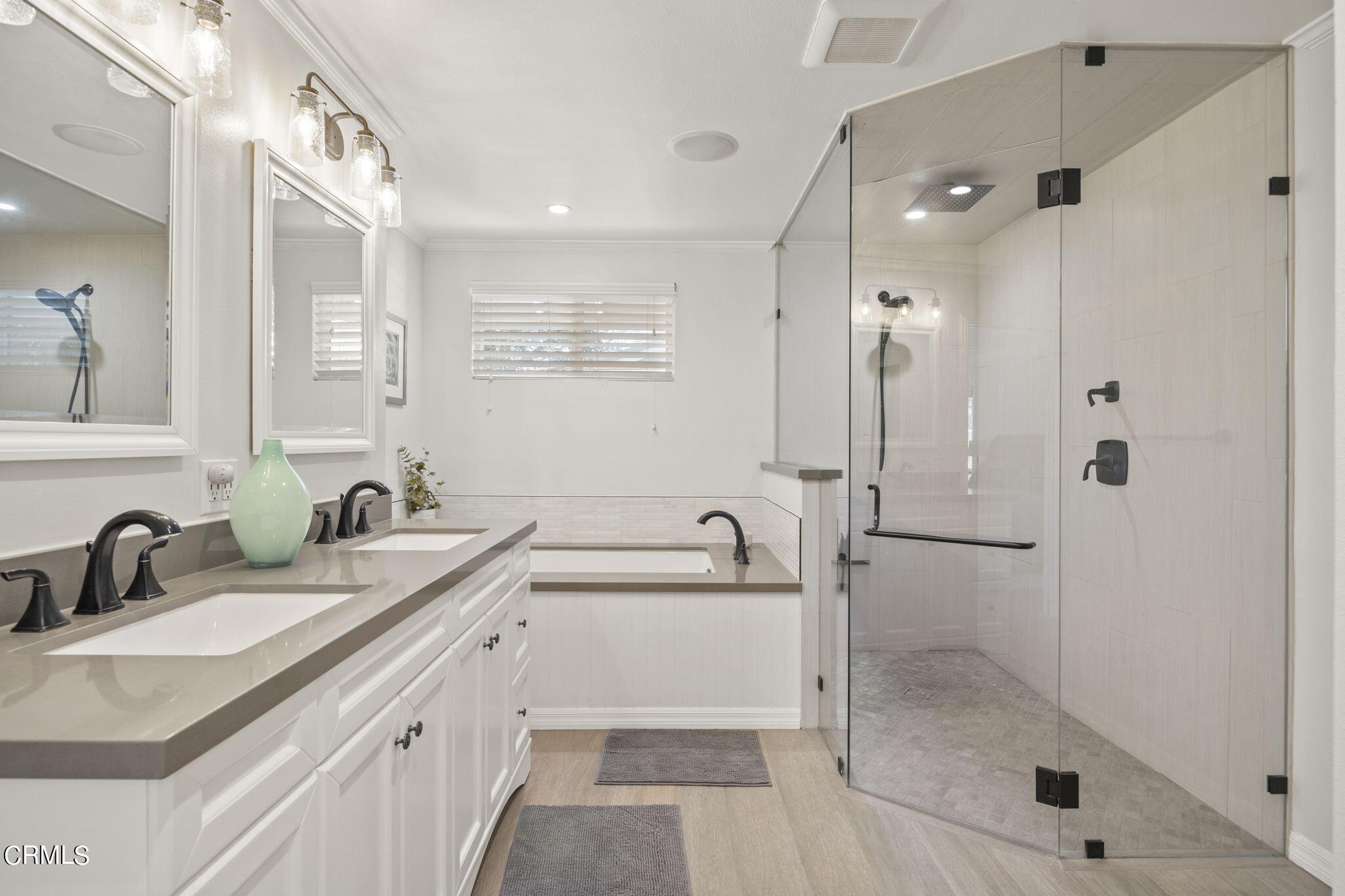 1876 Ramona Drive Camarillo, CA 93010 - Photo 6 of 9 32-web-or-mls-Upmarketmedia_1876Ram2-99