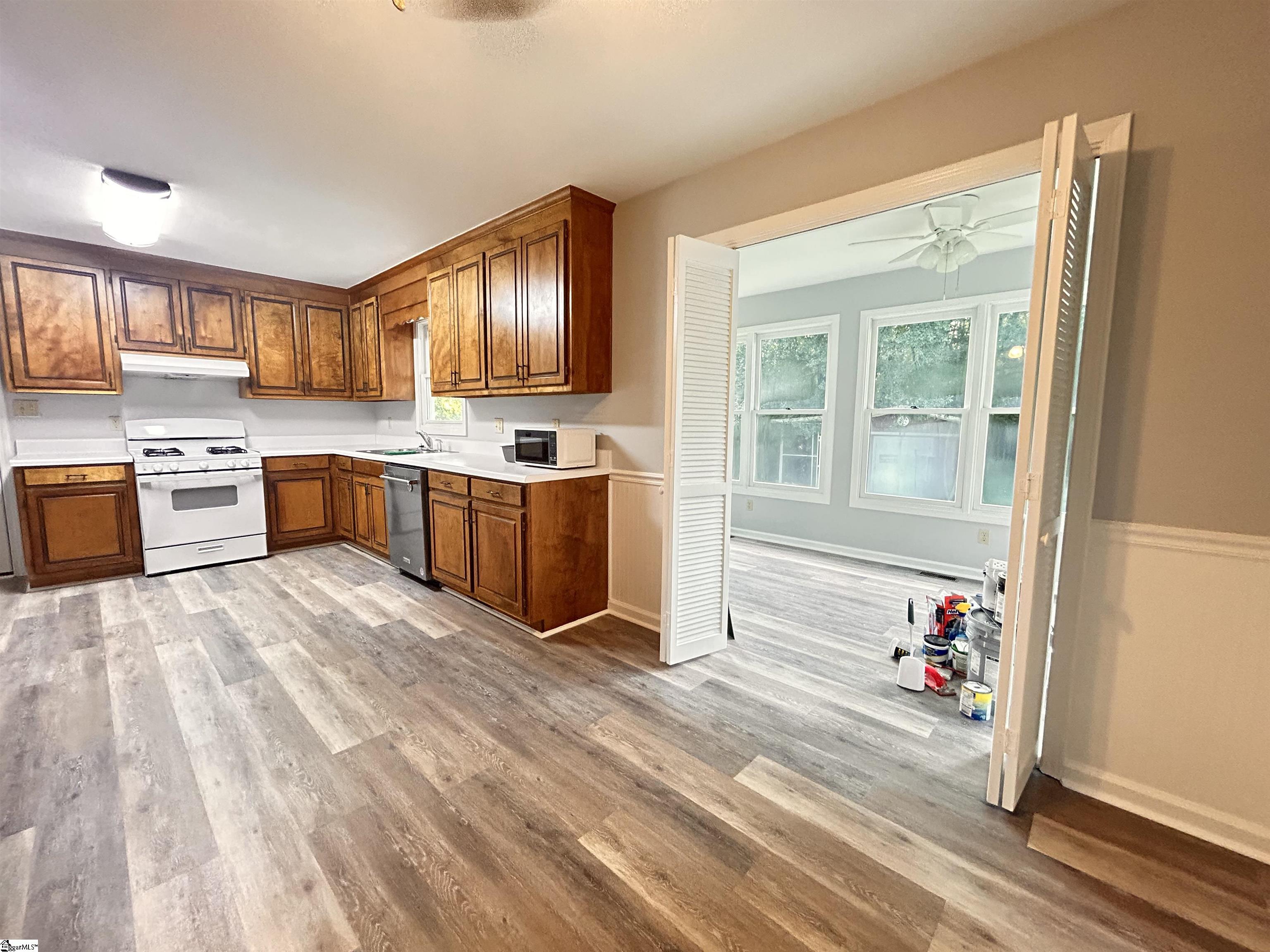 115 Pine Road Laurens, SC 29360 - Photo 10 of 19