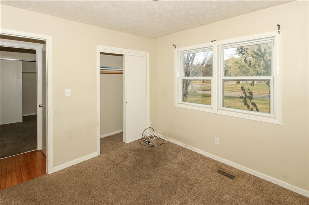 4043 Gambel Road Indianapolis, IN 46221 - Photo 11 of 22 Gallery Image 11
