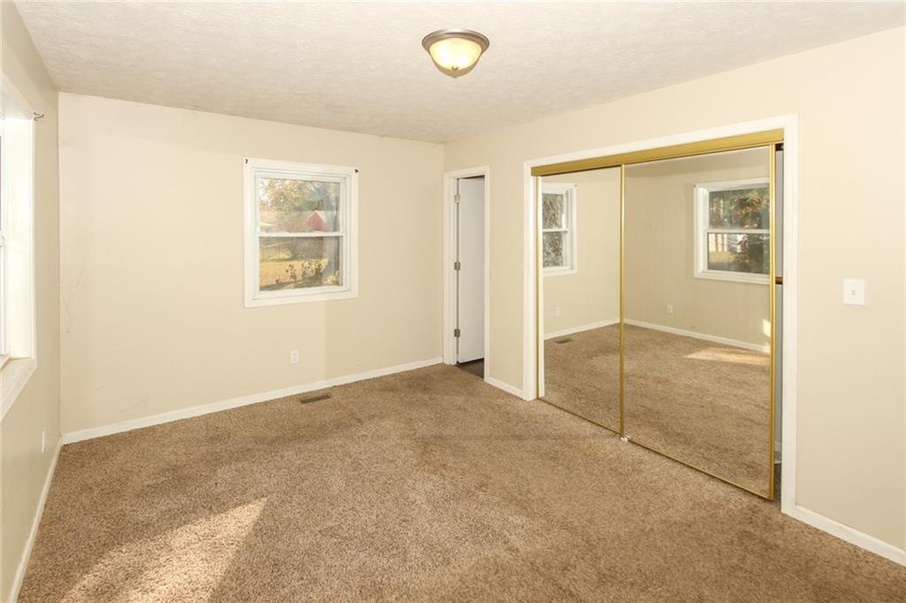 4043 Gambel Road Indianapolis, IN 46221 - Photo 8 of 22 Gallery Image 8