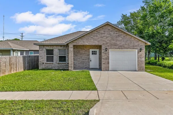 $215,000 | 4210 Park Street, Greenville, TX 75401