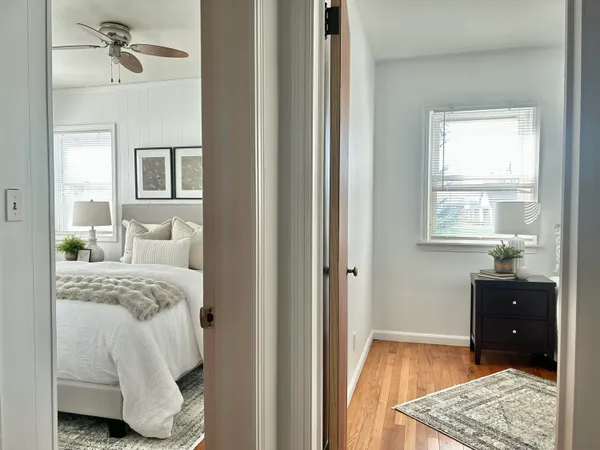 $265,000 | 912 West Silver Lake Road, Fenton, MI 48430