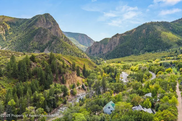 a view of deck with patio