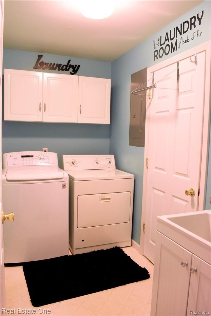 19200 Clark Road Belleville, MI 48111 - Photo 21 of 34 _DSC0369 (2).JPG