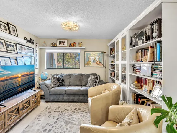 $269,800 | 10215 North Circle Lake Drive, Unit 201, Boynton Beach, FL 33437