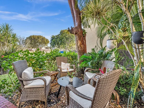 $269,800 | 10215 North Circle Lake Drive, Unit 201, Boynton Beach, FL 33437