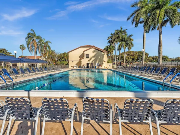 $269,800 | 10215 North Circle Lake Drive, Unit 201, Boynton Beach, FL 33437