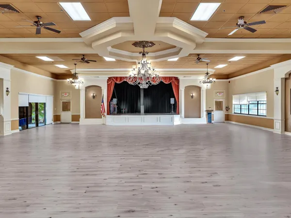 $269,800 | 10215 North Circle Lake Drive, Unit 201, Boynton Beach, FL 33437