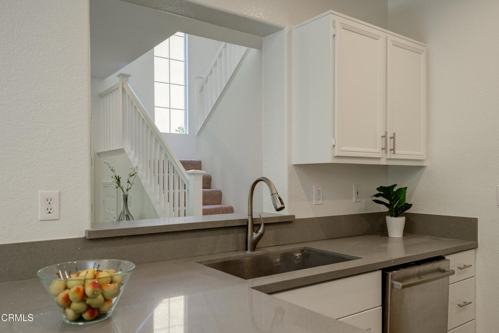 1099 Rosewalk Way Pasadena, CA 91103 - Photo 19 of 62 SSR_1099Rosewalk_027_FLEXMLS