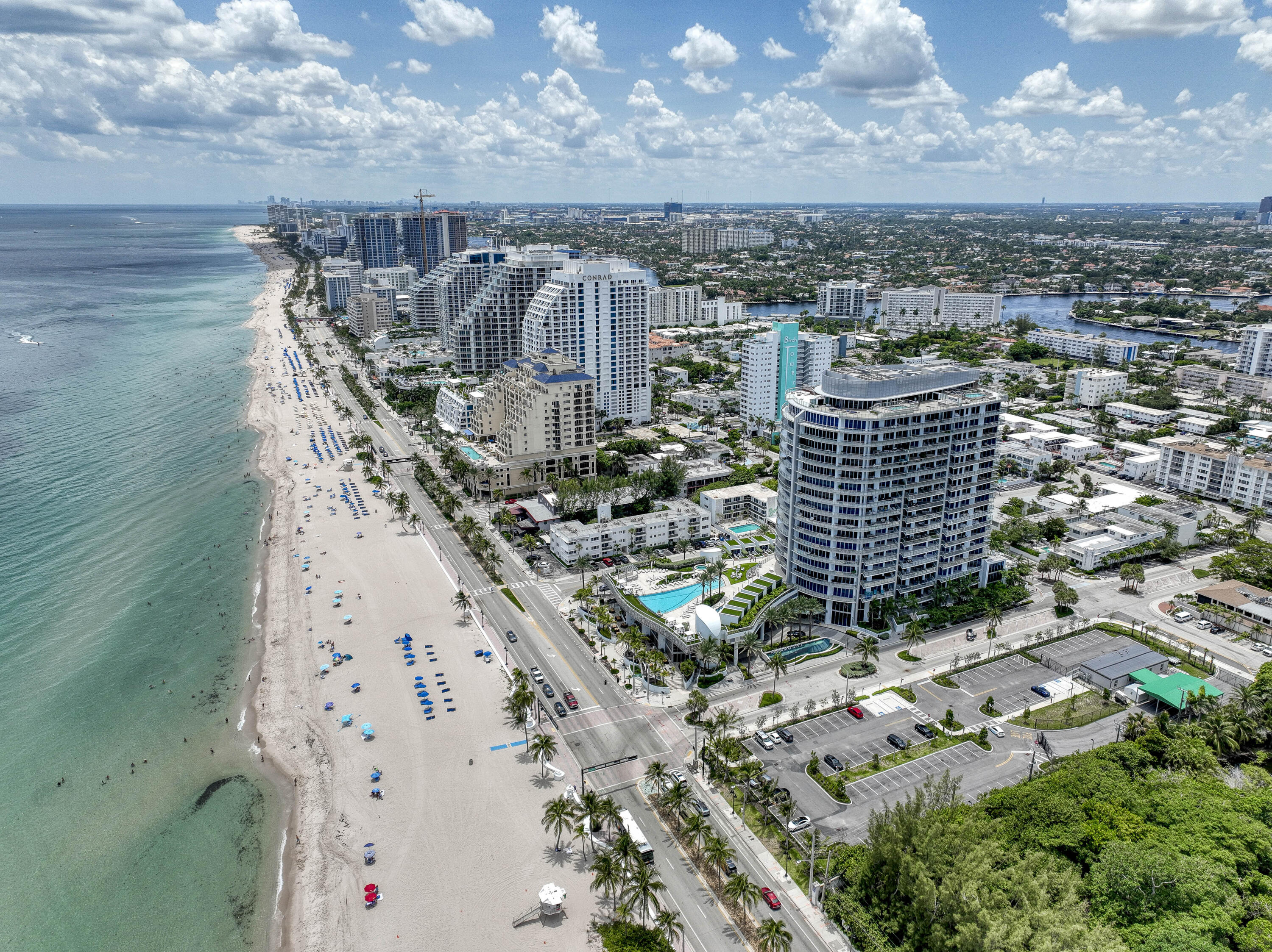 901 North Birch Road, Unit D10 Fort Lauderdale, FL 33304 - Photo 19 of 20 a view of a city