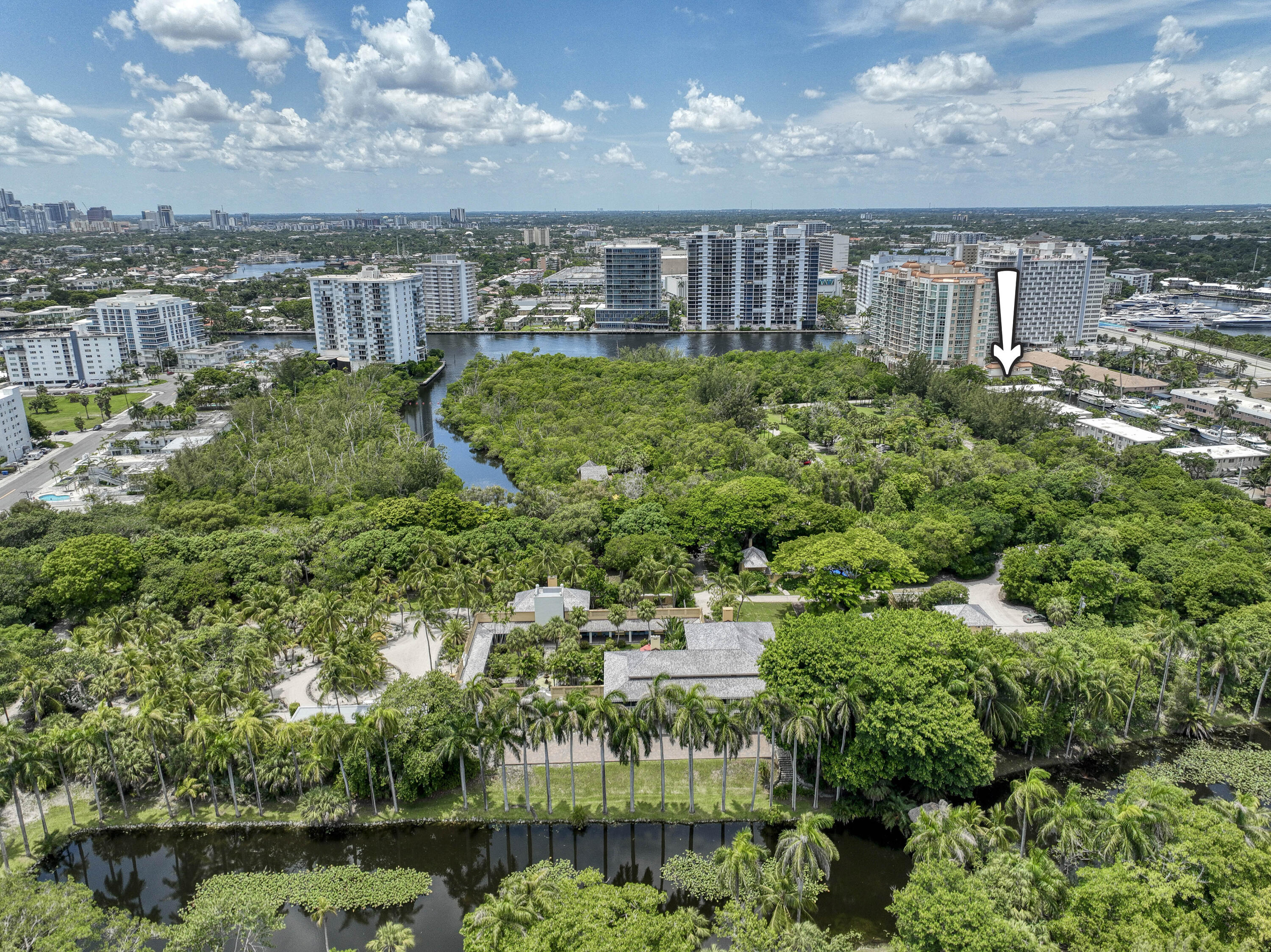 901 North Birch Road, Unit D10 Fort Lauderdale, FL 33304 - Photo 20 of 20 a view of a lake with a city
