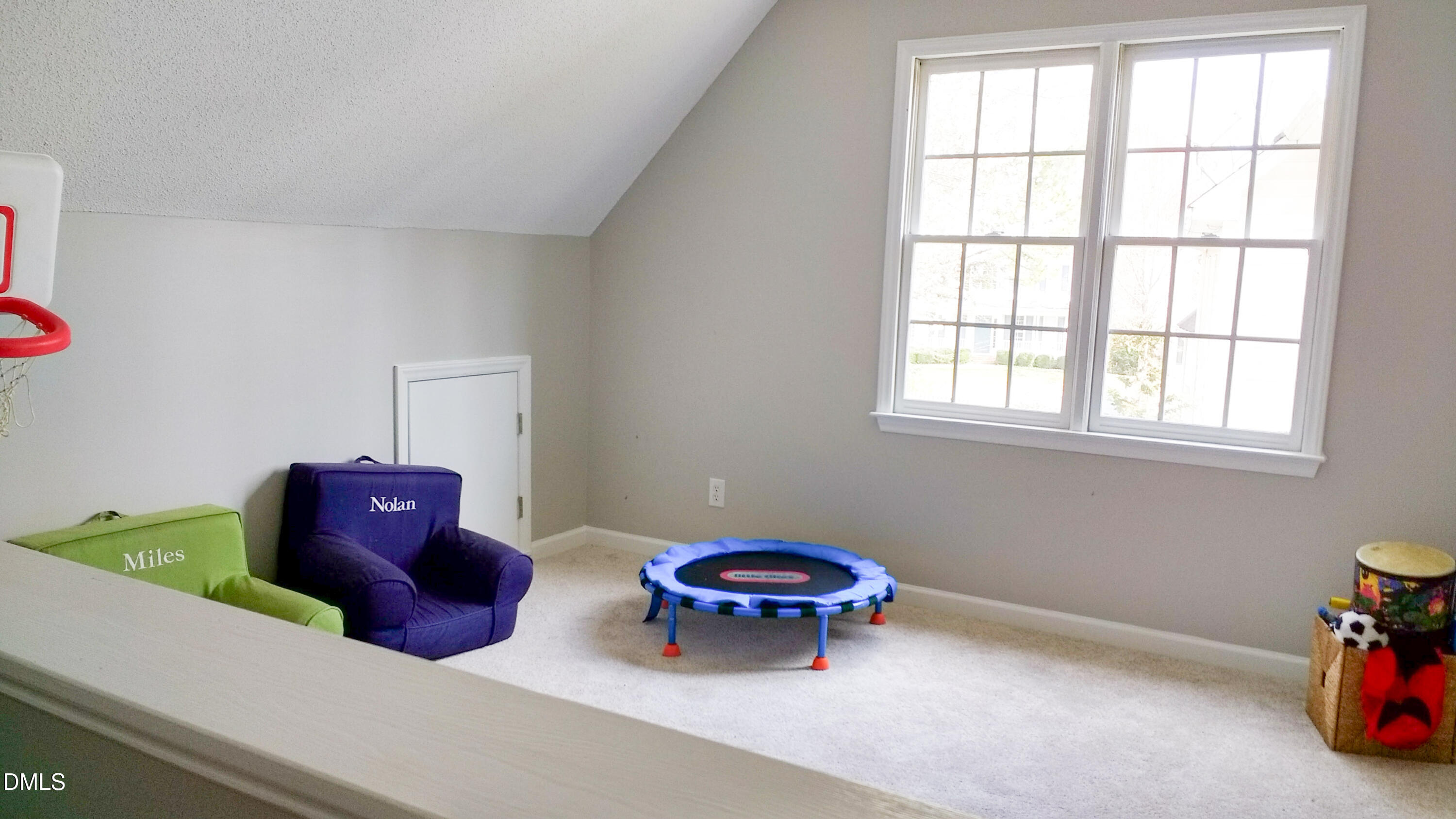 3109 Benton Circle Raleigh, NC 27615 - Photo 19 of 29 a living room with furniture and a window