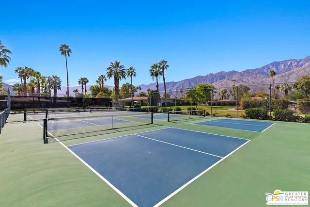 a view of a tennis court