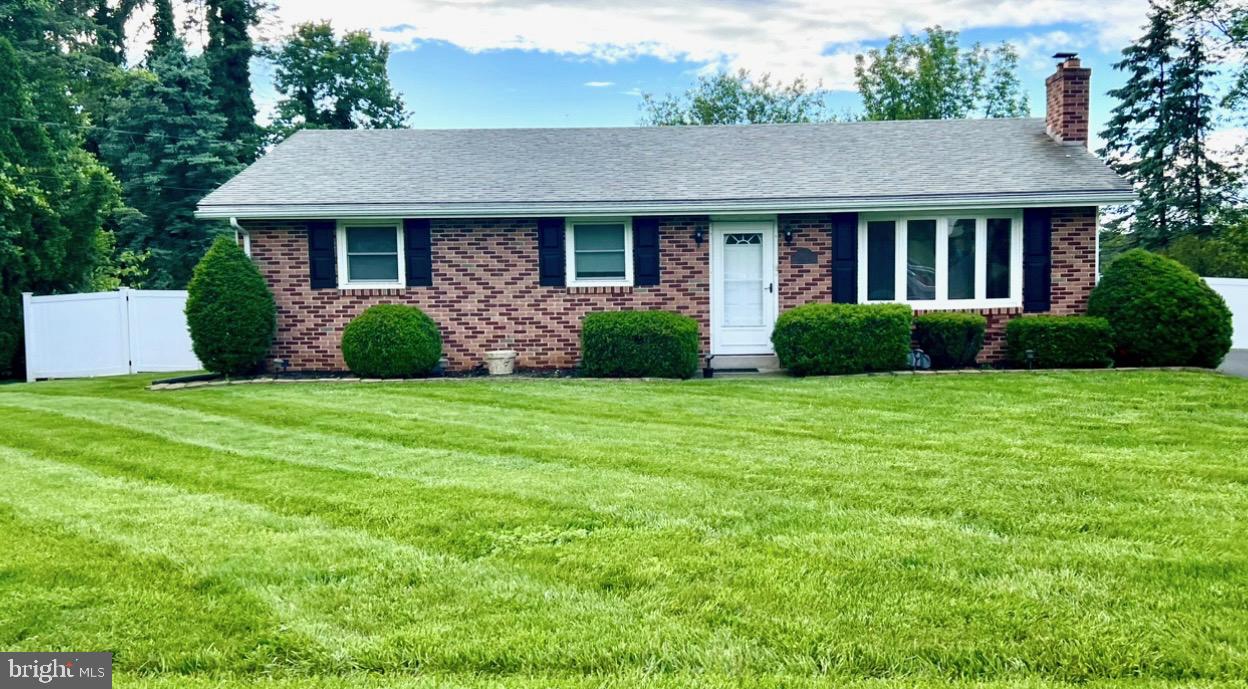 490 Snyder Road Reading, PA 19605 - Photo 1 of 32 Rancher on .4 Acre Parcel