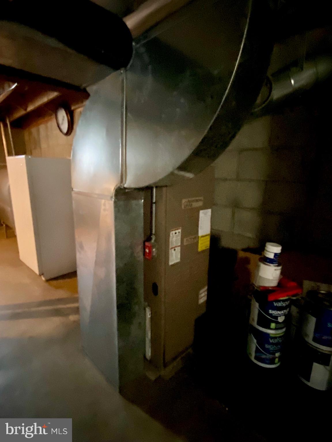 490 Snyder Road Reading, PA 19605 - Photo 20 of 32 Oil Furnace