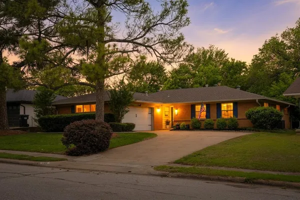 $345,000 | 309 Countryside Drive, Irving, TX 75062