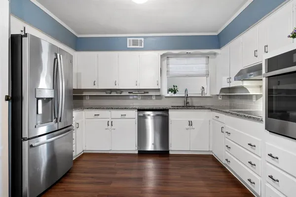 $345,000 | 309 Countryside Drive, Irving, TX 75062