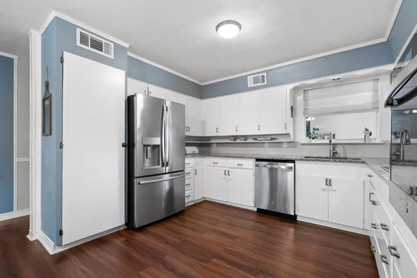 $345,000 | 309 Countryside Drive, Irving, TX 75062