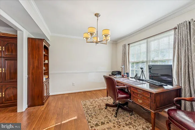 $825,000 | 1551 Brownsville Drive, Herndon, VA 20170