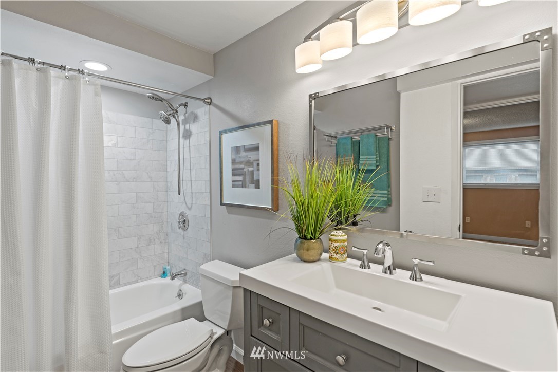 337 3rd Avenue South, Unit 101 Edmonds, WA 98020 - Photo 12 of 21 Gallery Image 12