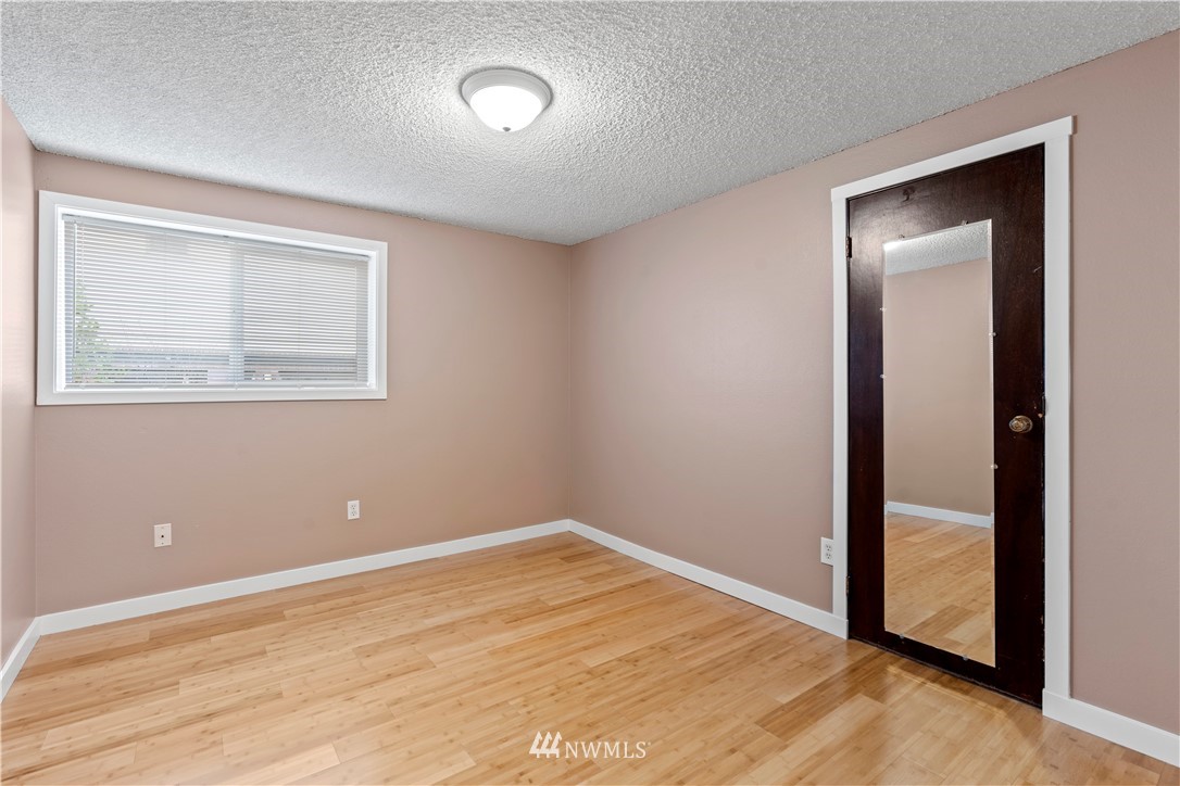 337 3rd Avenue South, Unit 101 Edmonds, WA 98020 - Photo 13 of 21 Gallery Image 13
