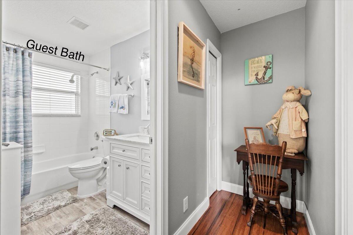2776 Southwest Riviera Road Stuart, FL 34997 - Photo 20 of 62 Guest Bath