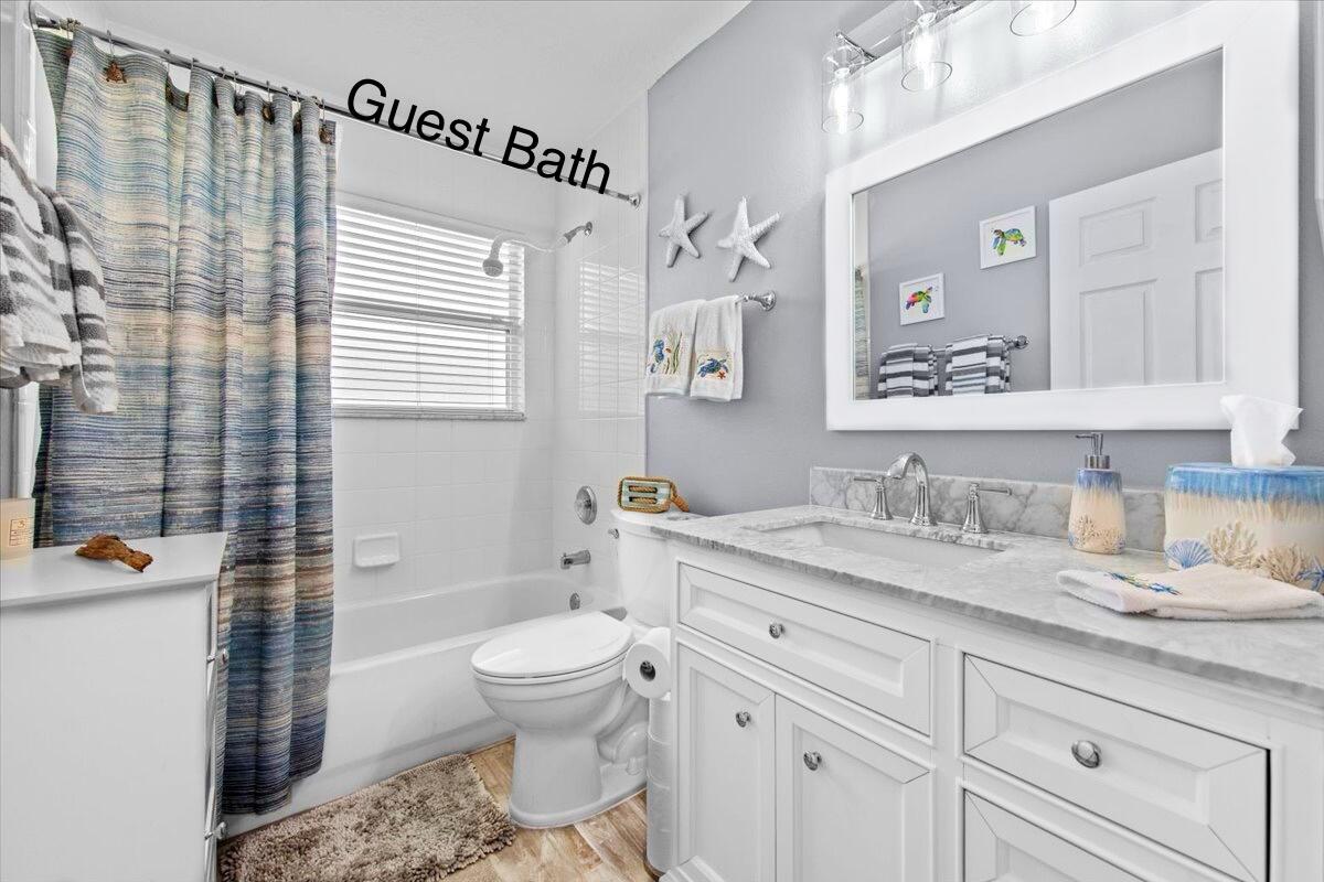 2776 Southwest Riviera Road Stuart, FL 34997 - Photo 21 of 62 Guest Bath