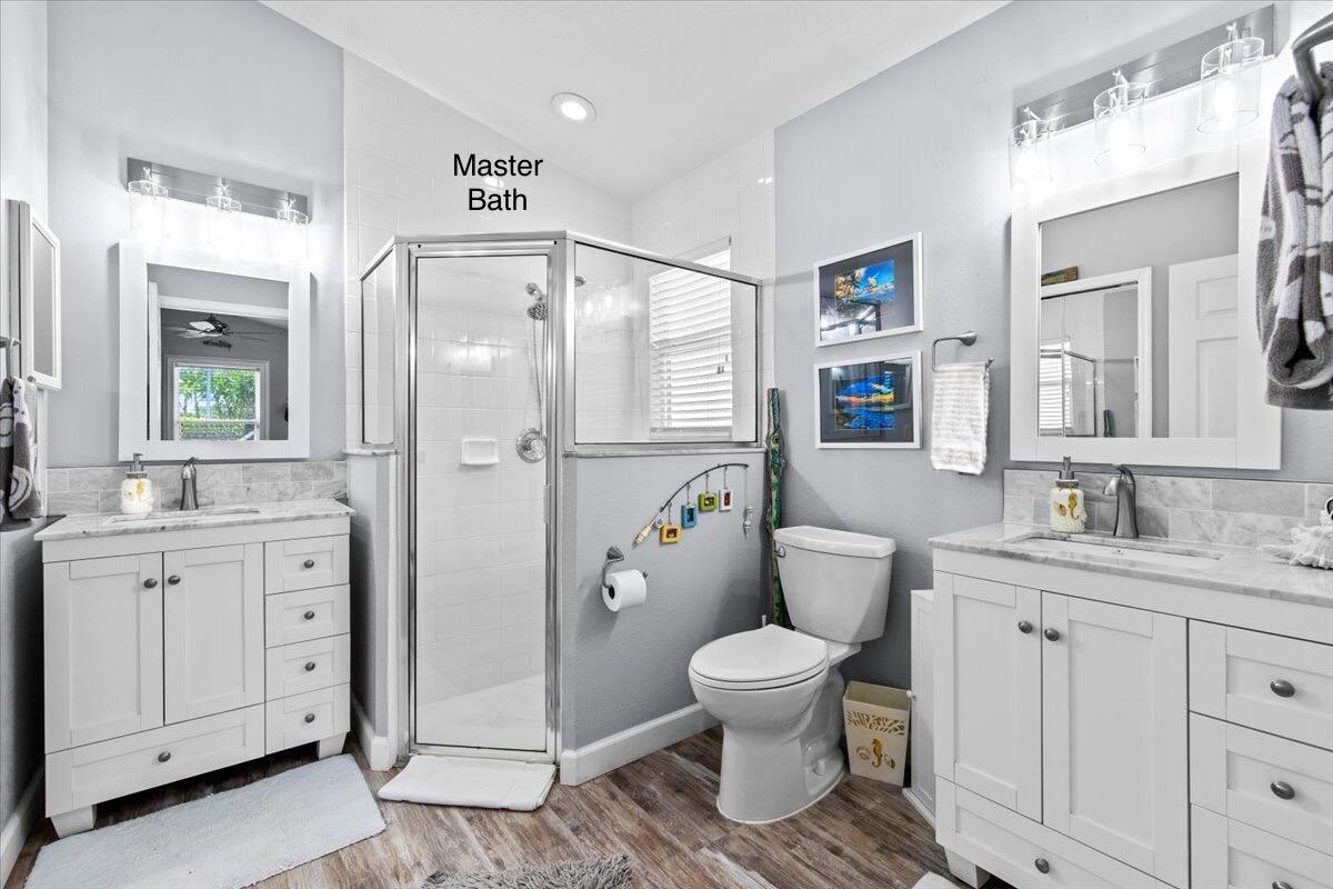 2776 Southwest Riviera Road Stuart, FL 34997 - Photo 31 of 62 Master Bathroom