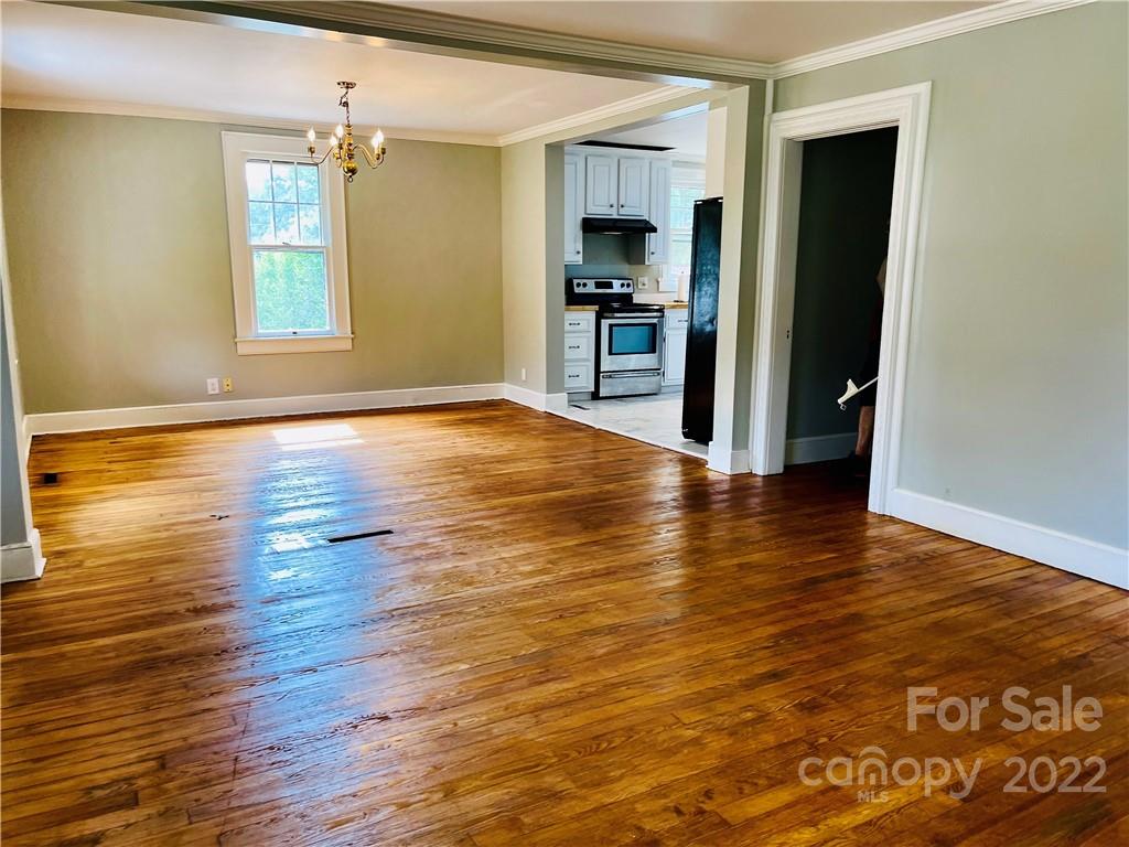 1645 Amherst Road Morganton, NC 28655 - Photo 17 of 23 Gallery Image 17