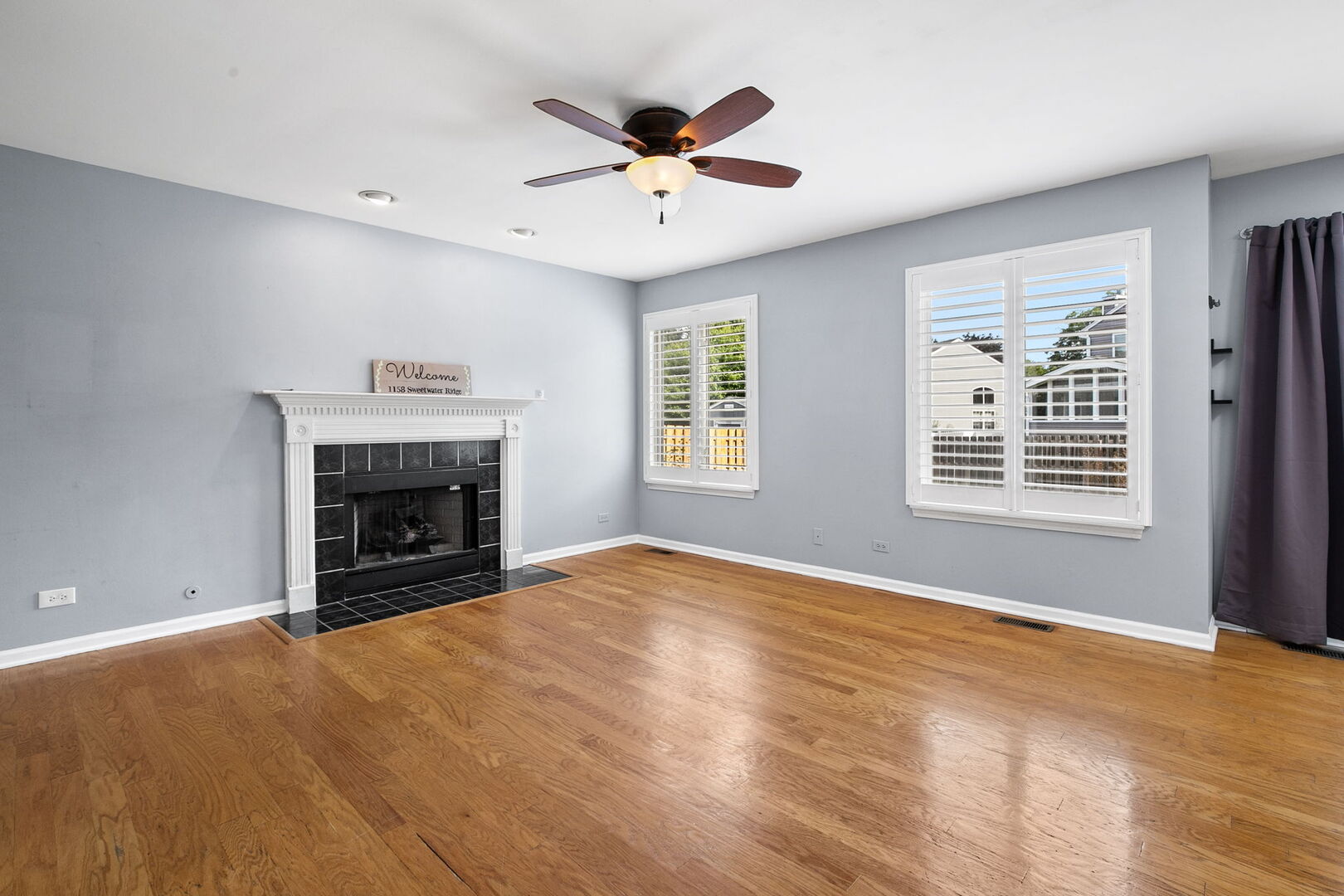 1158 Sweetwater Ridge Lake In The Hills, IL 60156 - Photo 2 of 28 Gallery Image 2