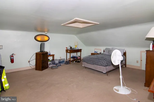 $249,900 | 330 East Broadway, Salem, NJ 08079