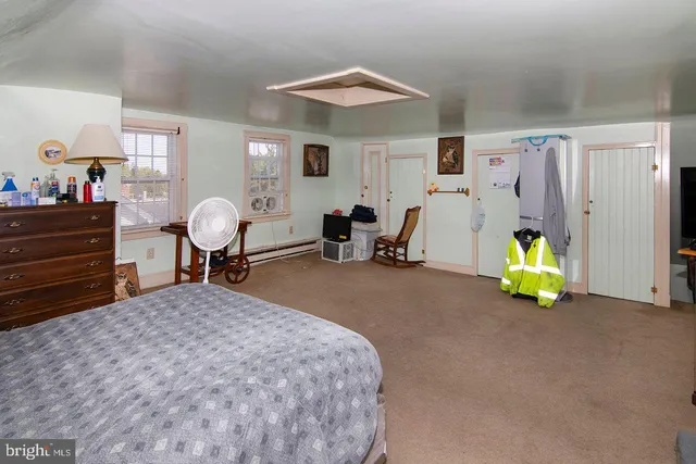 $249,900 | 330 East Broadway, Salem, NJ 08079