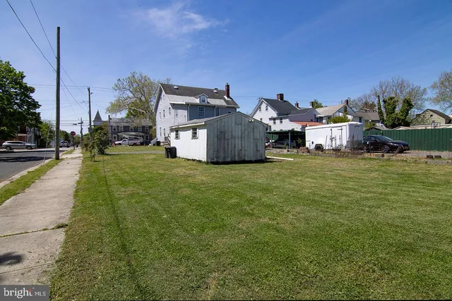 $249,900 | 330 East Broadway, Salem, NJ 08079