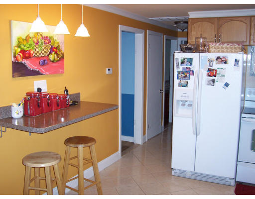 90 Edgewood Road Shrewsbury, MA 01545 - Photo 4 of 7 Gallery Image 4