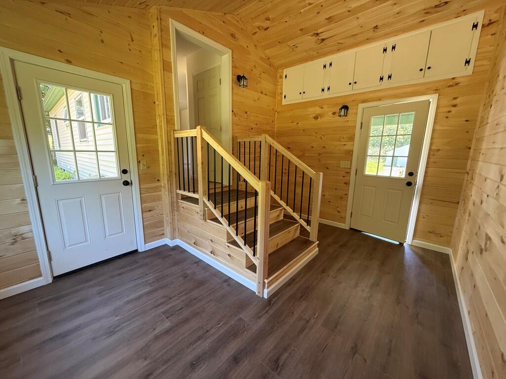 174 Holley Road Farmington, ME 04938 - Photo 3 of 35