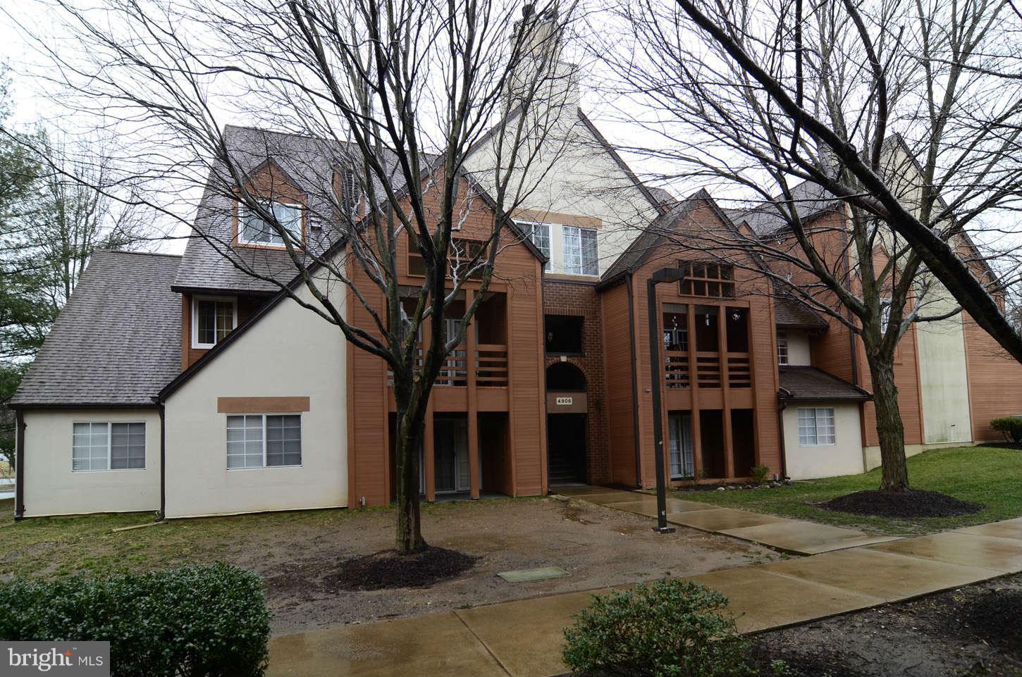 Exterior (Front)