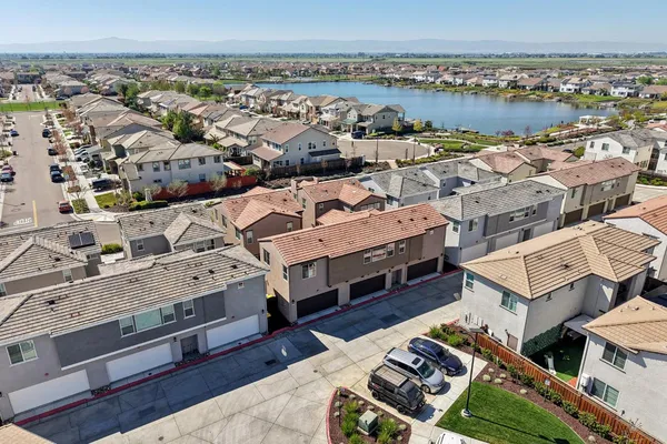 $499,000 | 1545 Marina Drive, Lathrop, CA 95330