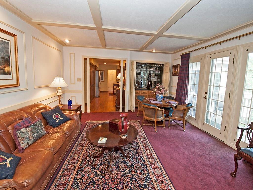 816 Flint Ridge Road Mt. Lebanon, PA 15243 - Photo 17 of 22 Gallery Image 17