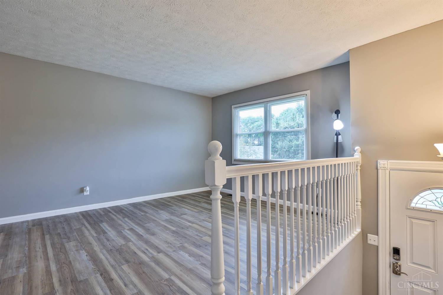 10884 West Road Harrison, OH 45030 - Photo 6 of 44 Gallery Image 6